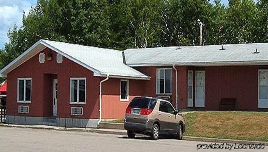 Clansman Motel *