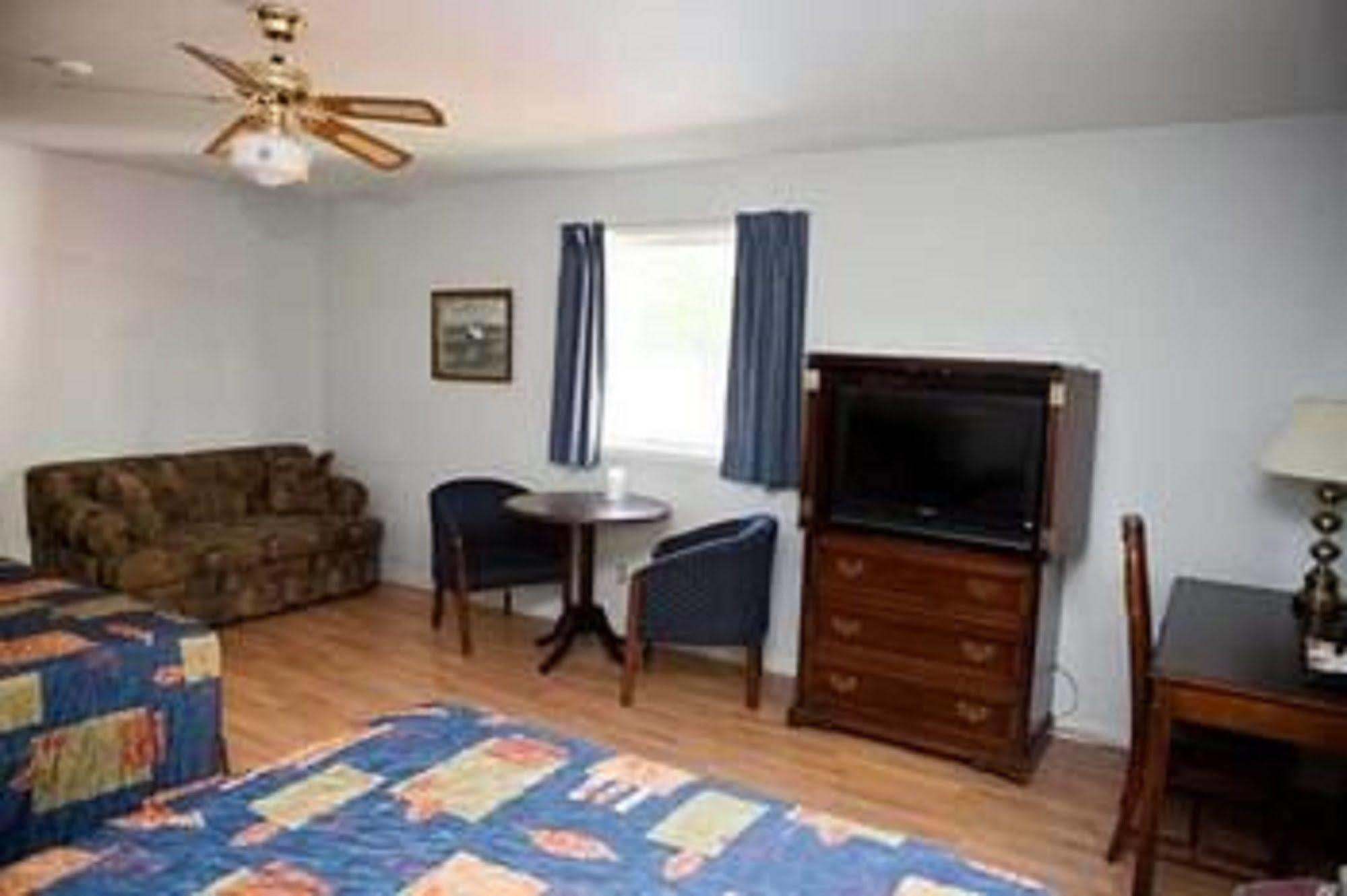 Clansman Motel *